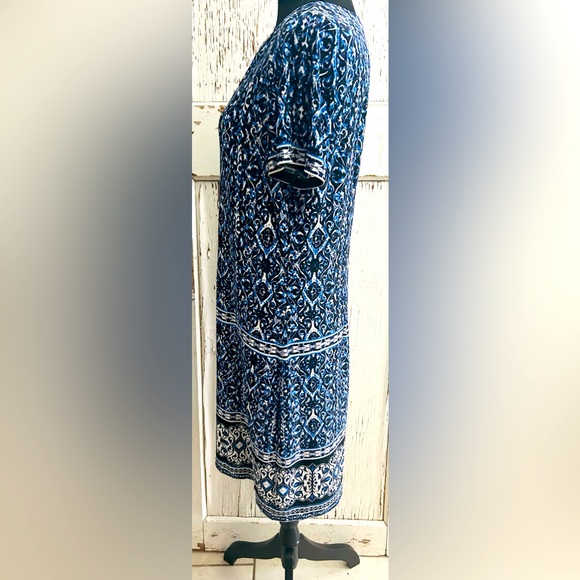 WHBM-BUSINESS CASUAL Blue & White Shift Dress.NWOT - Picture 3 of 5